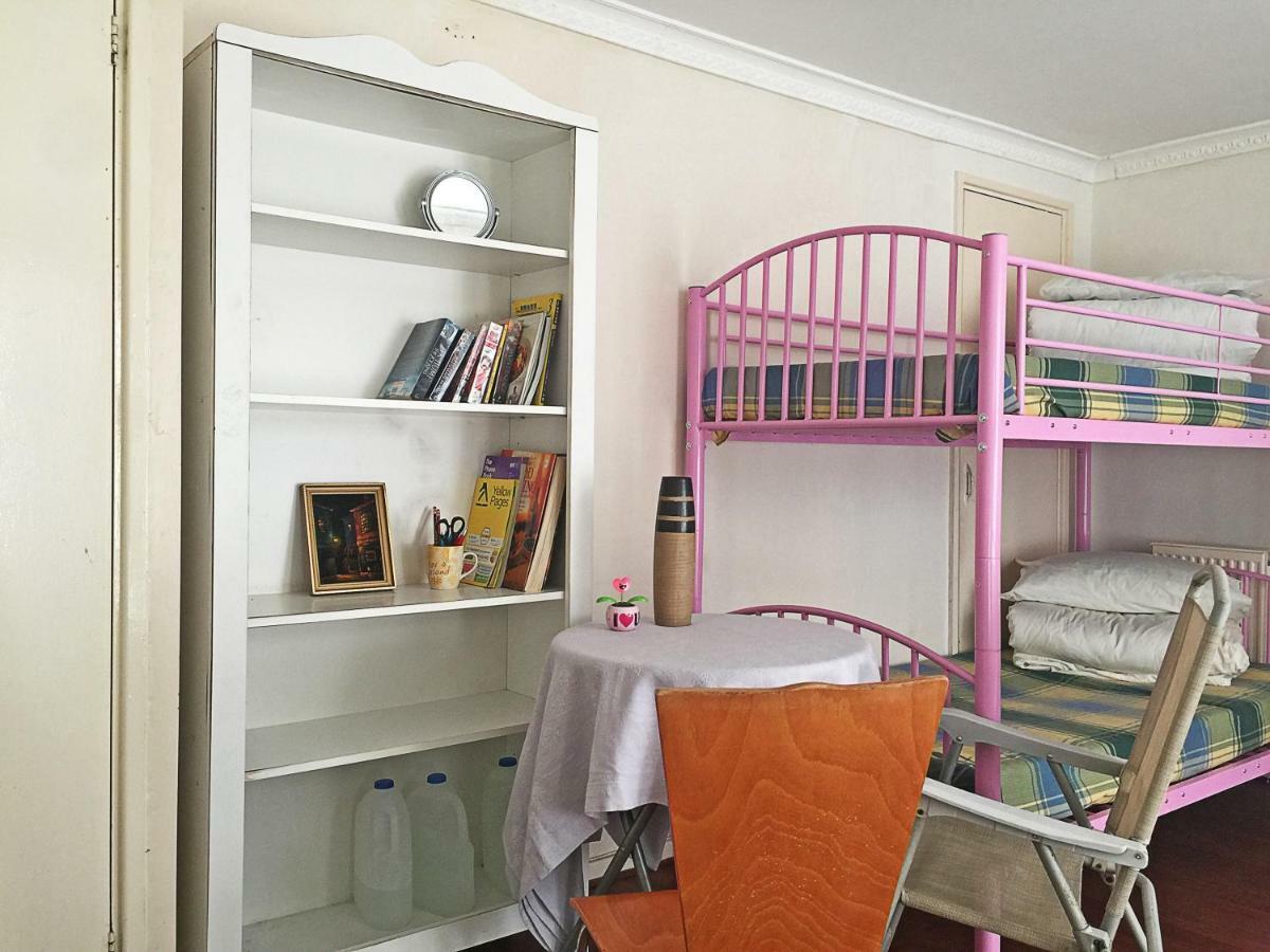 فندق ليدزفي  Cherry House & Self Catering المظهر الخارجي الصورة